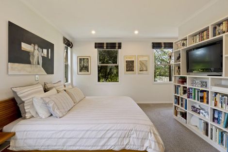 Photo of property in 45 Domain Road, Bannockburn, Cromwell, 9384