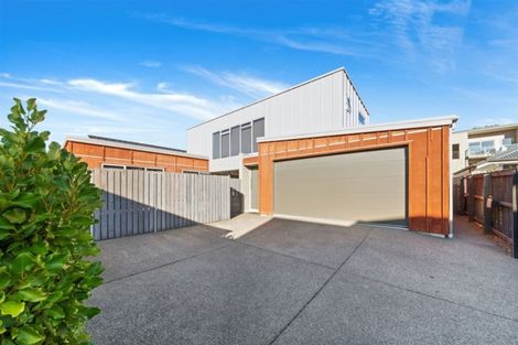 Photo of property in 148 Holly Road, St Albans, Christchurch, 8014