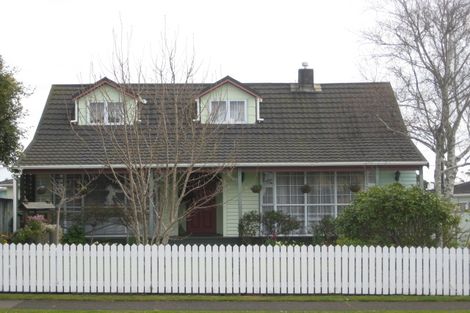 Photo of property in 10 Waimea Street, Westown, New Plymouth, 4310