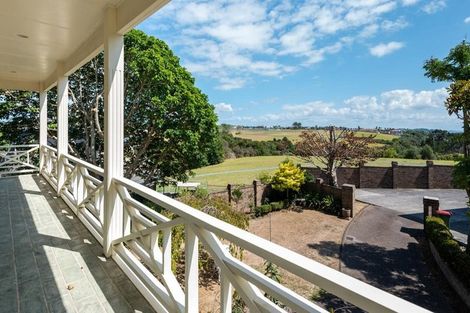 Photo of property in 3/222 Bleakhouse Road, Mellons Bay, Auckland, 2014