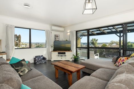 Photo of property in 23 Corinna Street, Welcome Bay, Tauranga, 3112