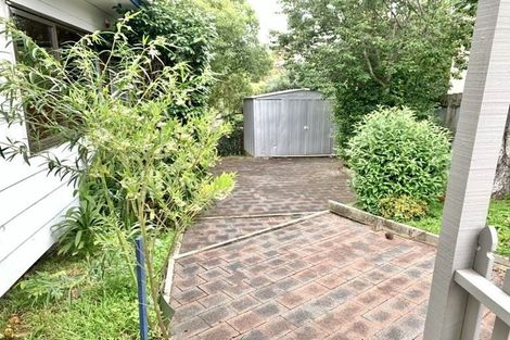 Photo of property in 2/19 Ayr Road, Pakuranga, Auckland, 2010