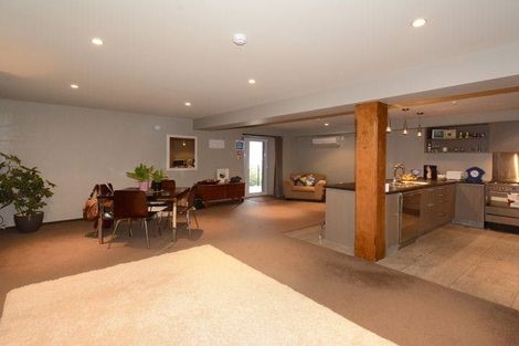 Photo of property in 4/2 Manor Place, Dunedin Central, Dunedin, 9016