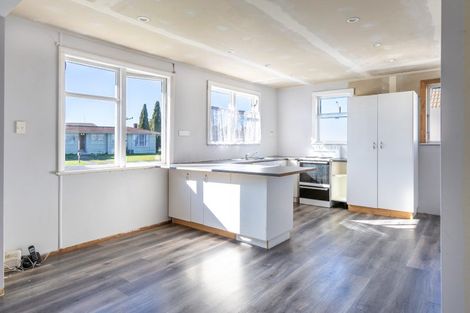 Photo of property in 23 Scully Crescent, Onekawa, Napier, 4110