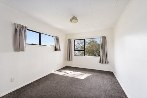 Photo of property in 1/19a Ribblesdale Road, Henderson, Auckland, 0612