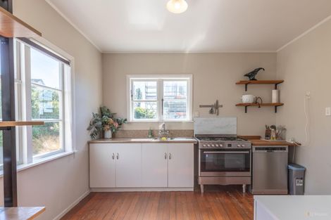 Photo of property in 15 Tay Street, Waimataitai, Timaru, 7910