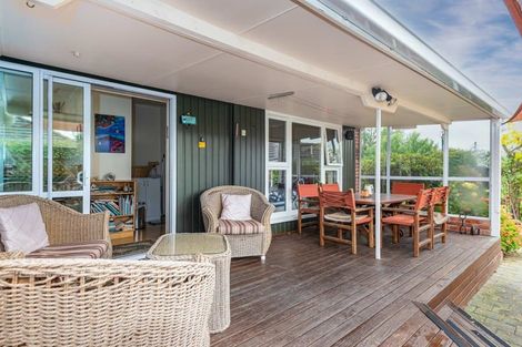 Photo of property in 15 Manuka Street, Mairehau, Christchurch, 8013