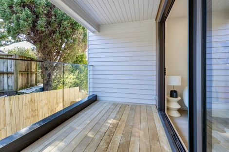 Photo of property in 44c Bruce Road, Glenfield, Auckland, 0629