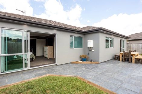 Photo of property in 2a Wentworth Drive, Rototuna North, Hamilton, 3210