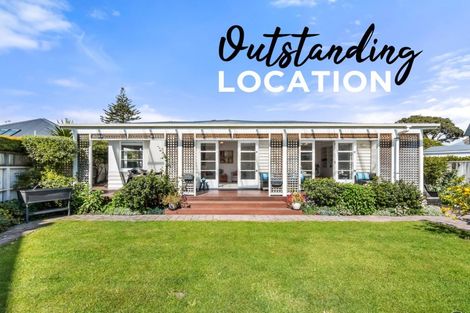 Photo of property in 16 Myrtle Street, Hutt Central, Lower Hutt, 5010