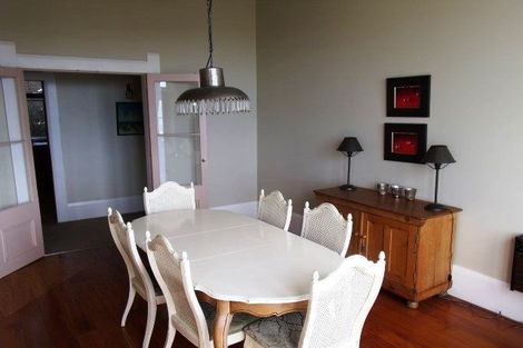 Photo of property in 16 Sealy Road, Bluff Hill, Napier, 4110