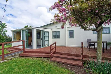 Photo of property in 228 High Street North, Carterton, 5713