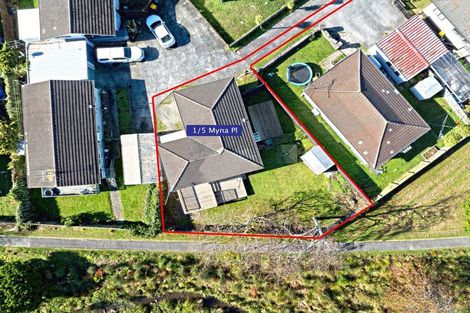 Photo of property in 1/5 Myna Place, Weymouth, Auckland, 2103
