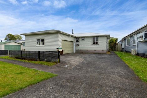 Photo of property in 6 Regan Street, Stratford, 4332