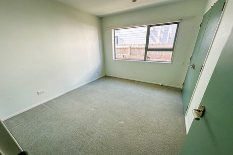 Photo of property in 1/256 Hibiscus Coast Highway, Orewa, 0931