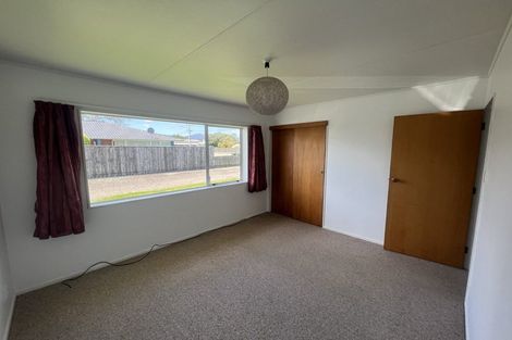 Photo of property in 16a Mako Mako Road, Levin, 5510