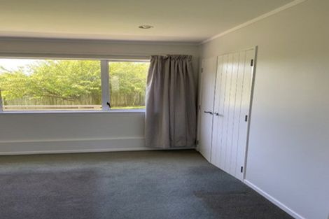Photo of property in 18 Ngatitoa Street, Tawa, Wellington, 5028