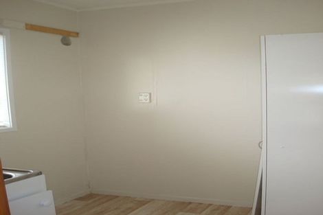 Photo of property in 21 Aberfeldy Avenue, Highland Park, Auckland, 2010