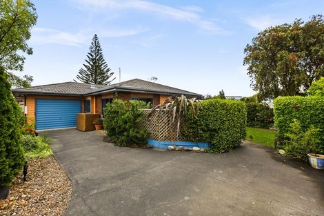 Photo of property in 2/16 Alan Styles Place, Greenmeadows, Napier, 4112