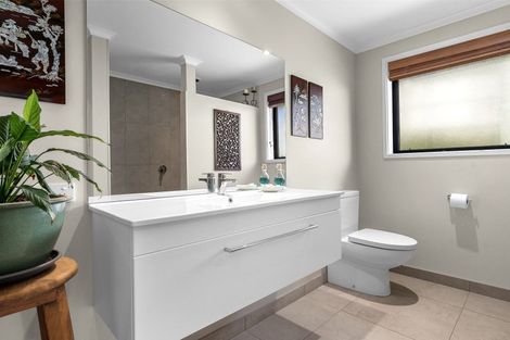 Photo of property in 56 Saint Michaels Avenue, Bethlehem, Tauranga, 3110