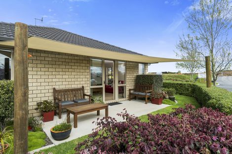 Photo of property in 2 Mortlake Heights, Pyes Pa, Tauranga, 3112