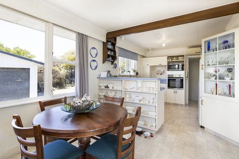 Photo of property in 11 Washington Crescent, Redwoodtown, Blenheim, 7201