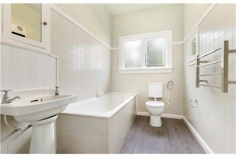 Photo of property in 7 Bretts Road, St Albans, Christchurch, 8052