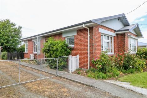 Photo of property in 35 Oxford Street, West End, Timaru, 7910