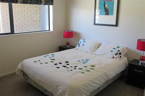 Photo of property in 13 Percy Kinsman Crescent, Riverstone Terraces, Upper Hutt, 5018