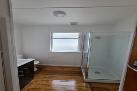 Photo of property in 34 Cornfoot Street, Castlecliff, Whanganui, 4501