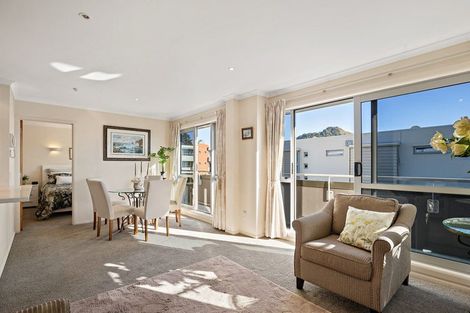 Photo of property in Salisbury Crown, 9/7 Salisbury Avenue, Mount Maunganui, 3116