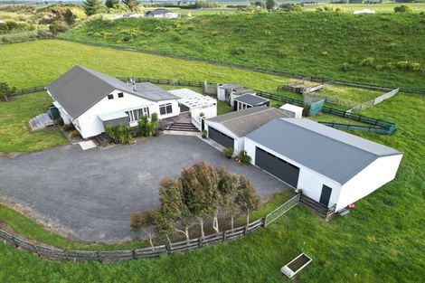 Photo of property in 125 Hickford Road, Foxton, 4893