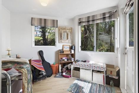 Photo of property in 3a Chancellor Way, Crofton Downs, Wellington, 6035