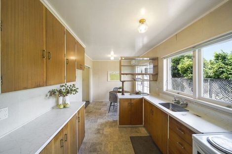 Photo of property in 2/52 Galsworthy Place, Bucklands Beach, Auckland, 2014