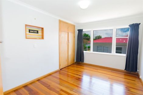 Photo of property in 6 Pollen Street, Johnsonville, Wellington, 6037