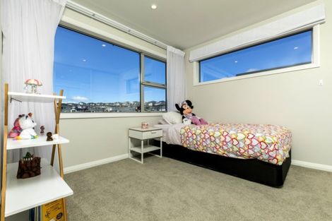 Photo of property in 45 Bounty Road, Long Bay, Auckland, 0630