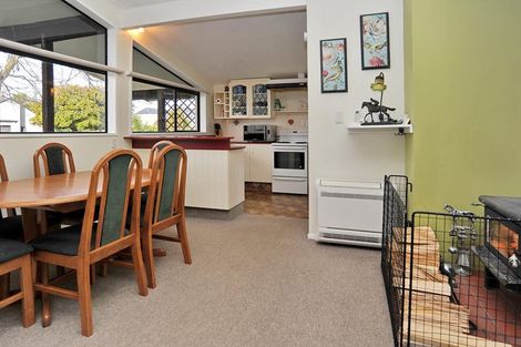 Photo of property in 2 Holcroft Court, Rangiora, 7400