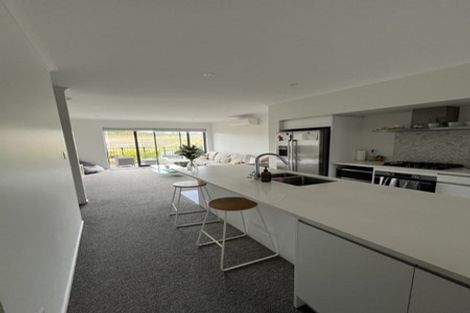 Photo of property in 157 Glenvar Ridge Road, Long Bay, Auckland, 0630