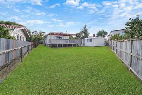 Photo of property in 1/30 Kereru Street, Henderson, Auckland, 0612