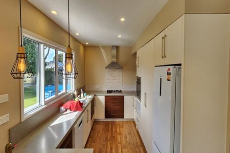 Photo of property in 43 Fox Street, Opunake, 4616