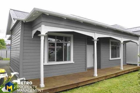 Photo of property in 77 Albert Street, Saint Clair, Dunedin, 9012