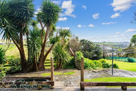 Photo of property in 111 Hurndall Street East, Maungaturoto, 0520