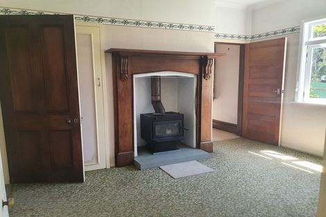 Photo of property in 20 Strange Street, Waitara, 4320