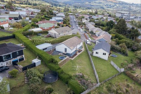 Photo of property in 29 Hanlon Street, Halfway Bush, Dunedin, 9010