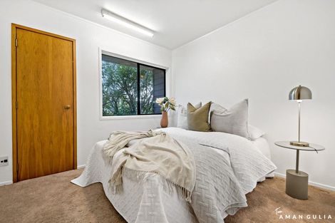 Photo of property in 40 Pigeon Mountain Road, Half Moon Bay, Auckland, 2012