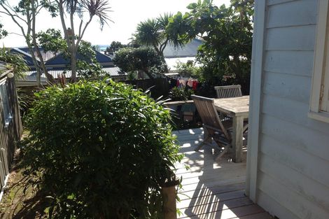 Photo of property in 11 Wellpark Avenue, Grey Lynn, Auckland, 1021