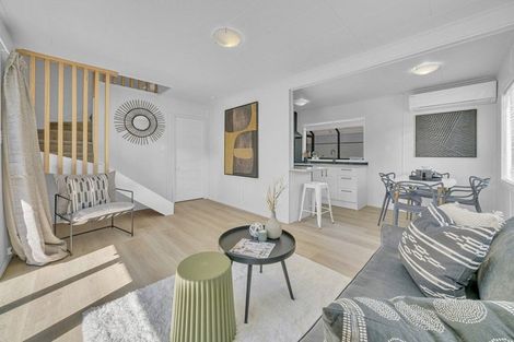 Photo of property in 2/40 Rosella Road, Mangere East, Auckland, 2024