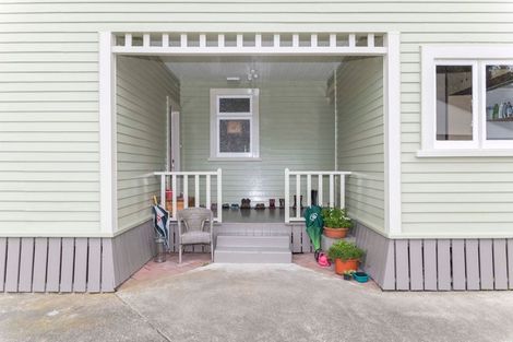 Photo of property in 46 Swinburn Street, Dannevirke, 4930