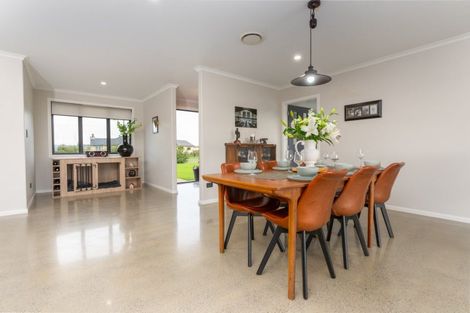 Photo of property in 43 Seachange Drive, Leamington, Cambridge, 3432