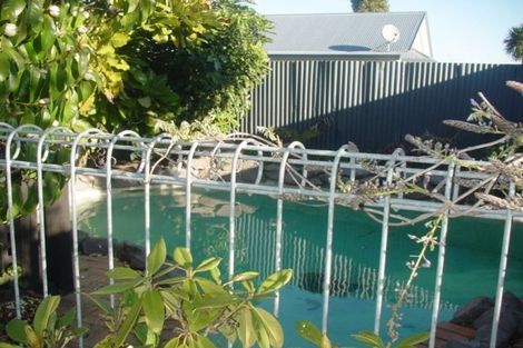 Photo of property in 2/11 Hammond Road, Taradale, Napier, 4112